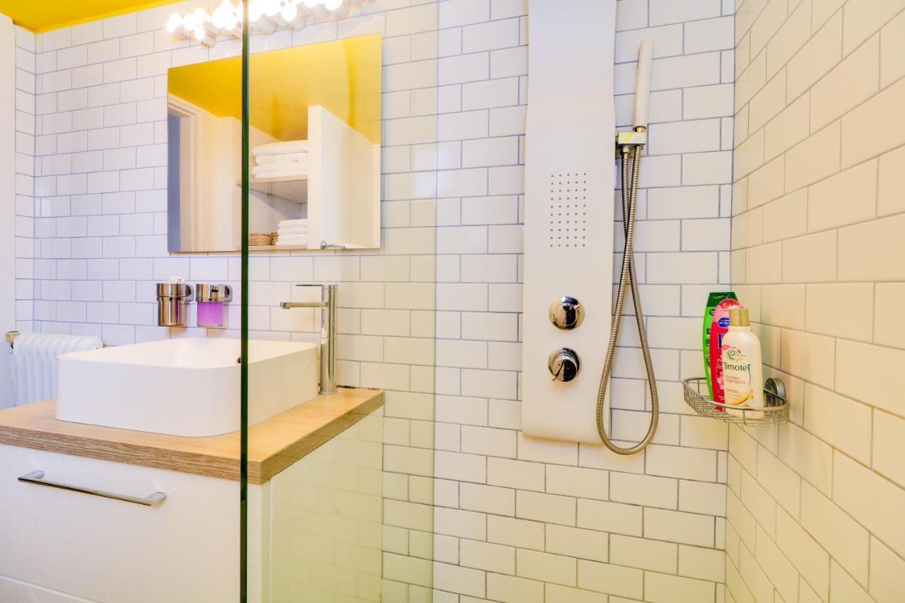 Spacious Central Flat☆3Min To Metro☆Ac|Netflix|Pc Athen Exterior foto